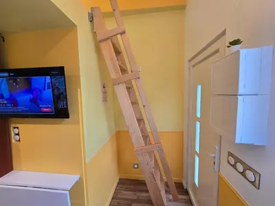 Télévision ou salle de divertissement dans l'établissement 2D- Studio tout équipé confort 5stars Idéal proche Paris