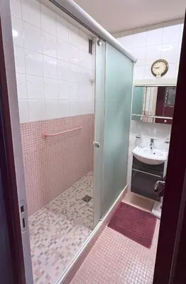 Salle de bains dans l'établissement Chambre d'hôtes au calme
