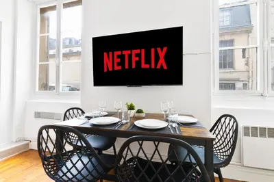 Plan de l'établissement Appartement Quartier Jardin du Luxembourg Free Netflix