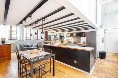 Cuisine ou kitchenette dans l'établissement GuestReady - Beau séjour au centre de Paris