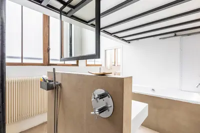 Salle de bains dans l'établissement GuestReady - Beau séjour au centre de Paris