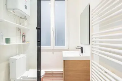 Salle de bains dans l'établissement GuestReady - Cosy Nest near Place de la Bastille