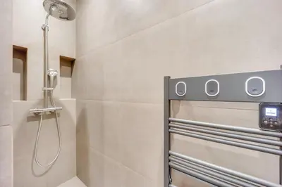 Salle de bains dans l'établissement Magnifique Appartement Paris XVIIe-Tout équipé!