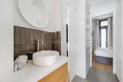 Salle de bains dans l'établissement Magnifique Appartement Paris XVIIe-Tout équipé!