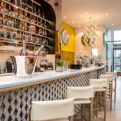 Hôtel Kyriad Prestige Paris Asnieres
