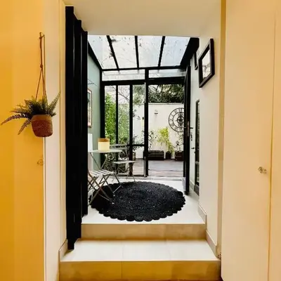 Splendid atypical loft st germain
