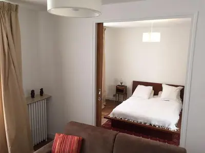 Un ou plusieurs lits dans un hébergement de l'établissement Charmant Appt 2/4 pers Quartier Père Lachaise