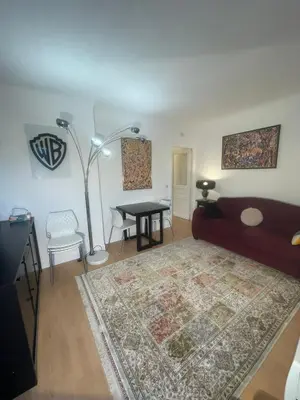 Coin salon dans l'établissement Appartement cosy en face du palais des congrès