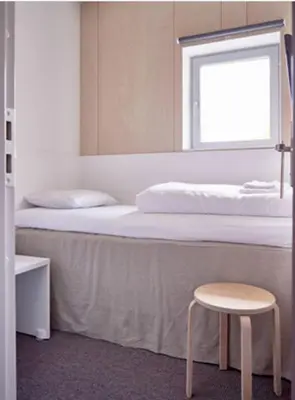 Un ou plusieurs lits dans un hébergement de l'établissement Eiffel Citea Access dayroom Espace Paris sans nuitée et Chambre partagée Chatillon nuitée -- Repos journée ou Espace Travail 8-19h Proche Tour Eiffel ou Usage bureau à l'heure en journée -- Nuitée Chatillon Avenue Paris