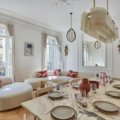 Apartment Opera Vendome by Studio Prestige