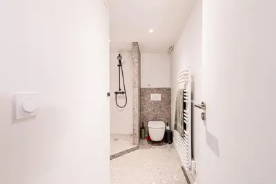 Salle de bains dans l'établissement GuestReady - Modern comfort near Palais Garnier
