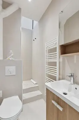 Salle de bains dans l'établissement 523 Suite Batignolles - Superbe Appartement