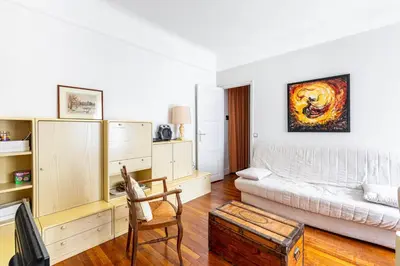 Cuisine ou kitchenette dans l'établissement GuestReady - Charmant appartement dans le 16ème