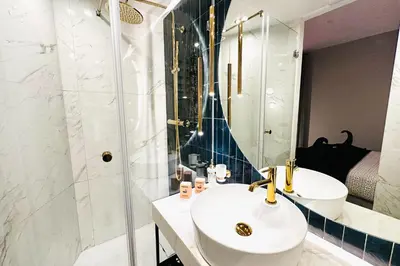 Salle de bains dans l'établissement Cocon Parisien - Face à Louboutin - Chez Nicolas