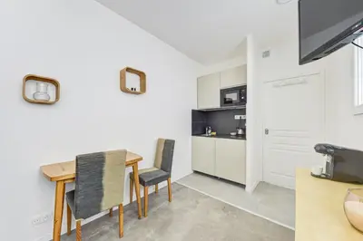 Plan de l'établissement Cozy Studio in the Heart of Paris' 15th