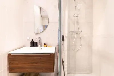 Salle de bains dans l'établissement Typical Parisian Apart#Quatier Latin#Notre Dame#