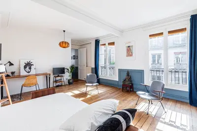 Coin salon dans l'établissement GuestReady - A Zen haven near Montmartre