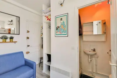 Plan de l'établissement Studio w/view on Paris roof 2min to Metro Charonne