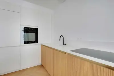 Cuisine ou kitchenette dans l'établissement Le petit palais de L'Élysée