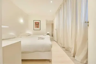 Un ou plusieurs lits dans un hébergement de l'établissement Classy Apartment 2BD-4P - Eiffel Tower