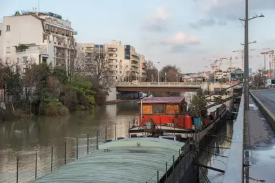 Bâtiment de le séjour chez l'habitant