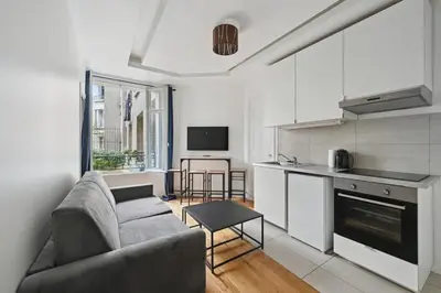 Cuisine ou kitchenette dans l'établissement 540 Suite Meridien - Superbe Appartement à Paris