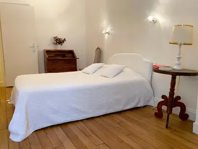 Un ou plusieurs lits dans un hébergement de l'établissement L'appartement Picquet