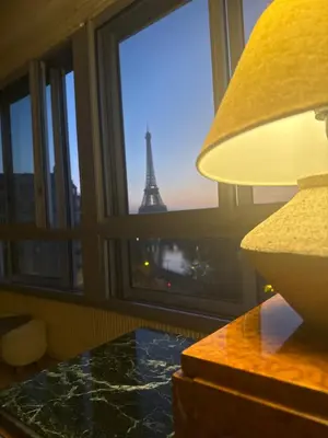 Plan de l'établissement Les Amoureux de Paris