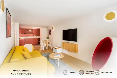 Télévision ou salle de divertissement dans l'établissement Apartment 01 - Mouffetard