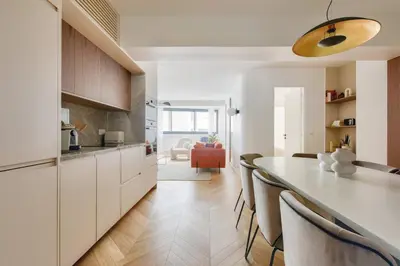 Cuisine ou kitchenette dans l'établissement The place to be - 3BR with AirCo