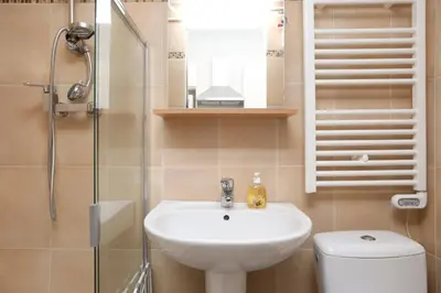 Salle de bains dans l'établissement Paris studio Rue du Maine in Montparnasse - next to train station, close to 6th arrondissement