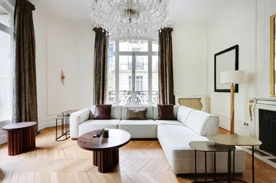 Coin salon dans l'établissement Sublime apartment - 2BR-4P - Arc de Triomphe