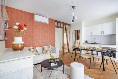 Cuisine ou kitchenette dans l'établissement 4#Two Bedrooms#Champs Elysées#Arc de Triomphe#AC