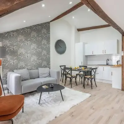 5#Two Bedrooms#Champs Elysées#Arc de Triomphe#AC