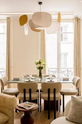 Coin salon dans l'établissement Merveil - Luxury Suite - Marais - Caire I