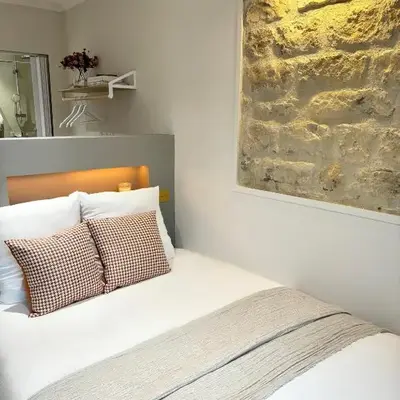 Hotel Paris Amore
