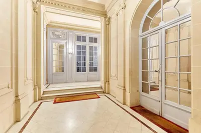 Plan de l'établissement Studio charmant à Paris, près de l'Arc de Triomphe