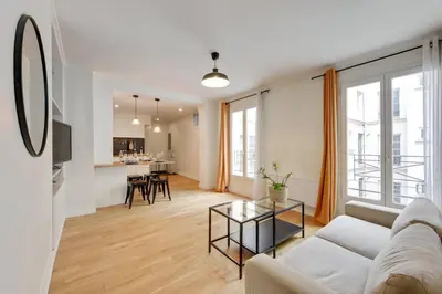 Cuisine ou kitchenette dans l'établissement 604 Suite Lizzy - Superbe Appartement à Paris
