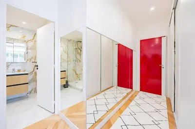 Salle de bains dans l'établissement New Duplex 4Pers#Porte Maillot#Porte Champerret