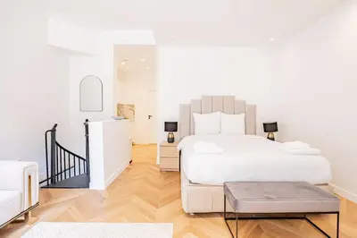 Un ou plusieurs lits dans un hébergement de l'établissement New Duplex 4Pers#Porte Maillot#Porte Champerret