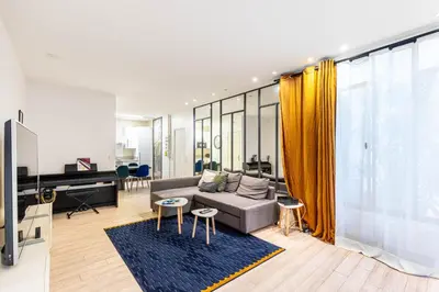 Coin salon dans l'établissement GuestReady - Modern stay near Place de la Bastille