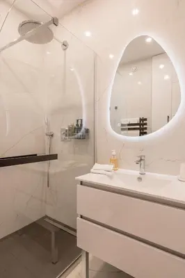 Plan de l'établissement SaintGermainByCecile - Luxueux 4 pièces AC Perle