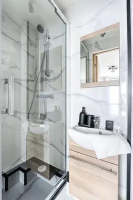 Salle de bains dans l'établissement Luxury Design Studio Paris 9th