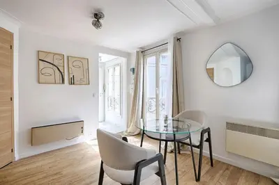 Coin salon dans l'établissement Luxury Design Studio Paris 9th