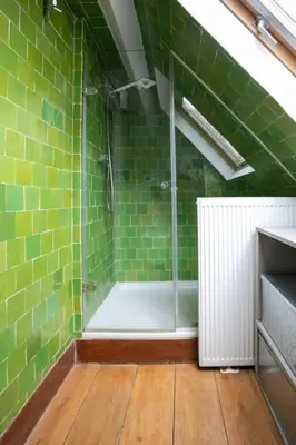 Salle de bains dans l'établissement Cosy flat Saint-Michel - Seine