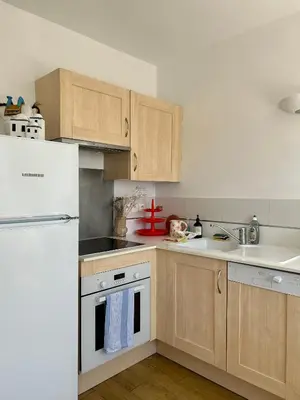 Cuisine ou kitchenette dans l'établissement Maison Moufetard