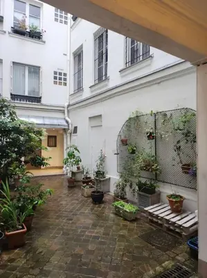 Jardin de l'établissement Logement entier 2p