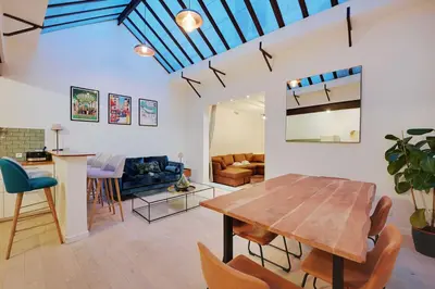 Coin salon dans l'établissement Chic apartment - 2BR-6P - Center of Paris