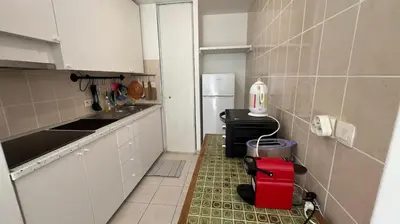 Salle de bains dans l'établissement LOGEMENT ENTIER 2 PIECES PARKING 5'métro