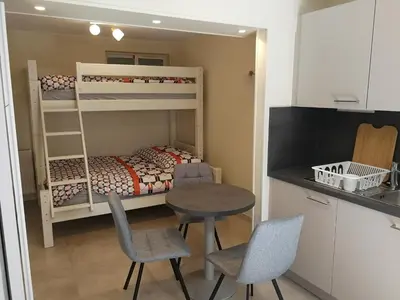 Plan de l'établissement Studio pour 3 personnes à 1 station de métro de Paris